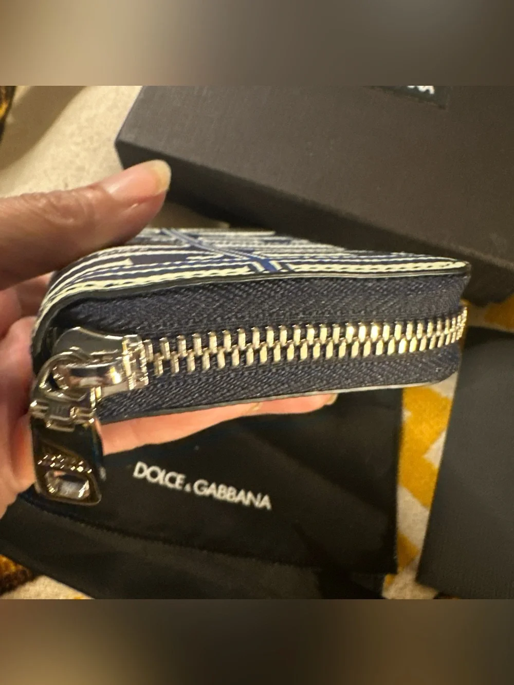 Dolce & Gabbana Navy Calfskin Leather DG Logo Zip Dauphine Wallet NWT